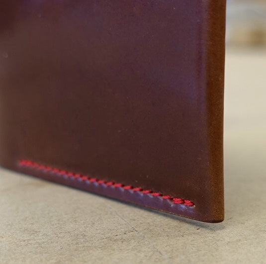 Wallet 3-1 mit roter Naht